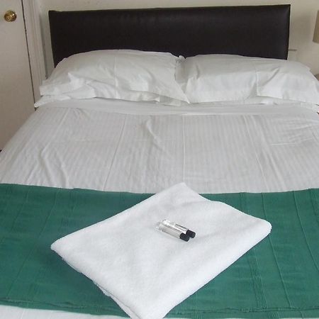 Cedars House Hotel Croydon Eksteriør bilde