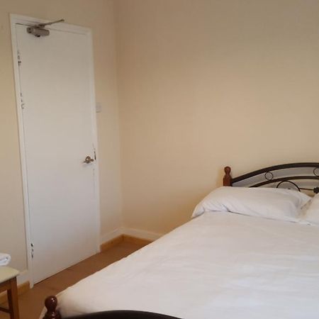 Cedars House Hotel Croydon Eksteriør bilde