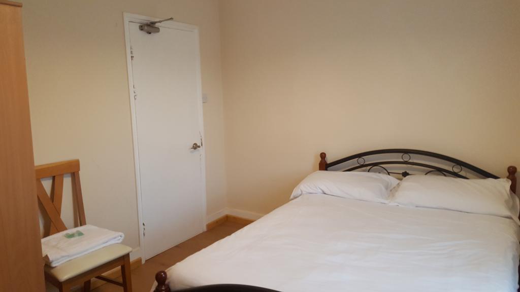 Cedars House Hotel Croydon Eksteriør bilde