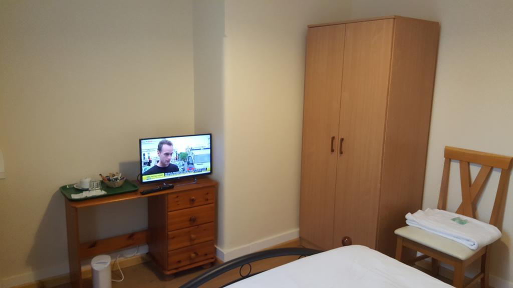 Cedars House Hotel Croydon Eksteriør bilde